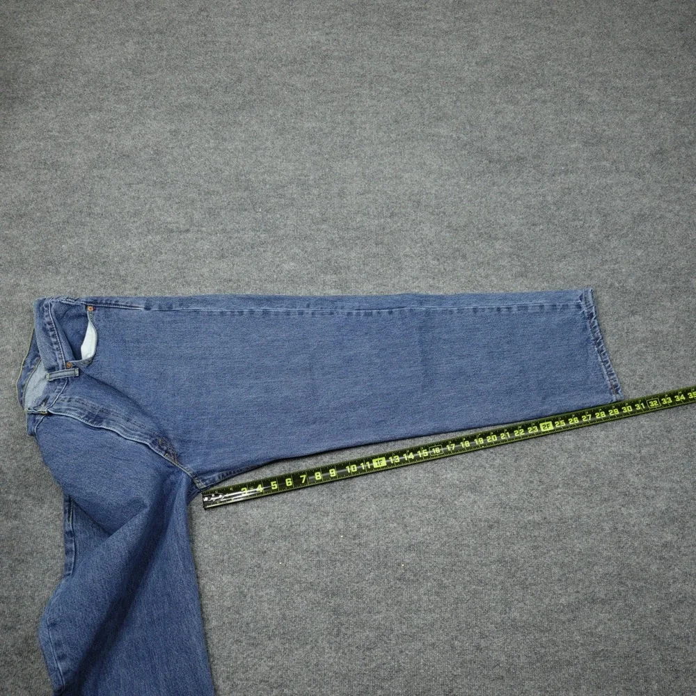 Levi's 550 Jeans Mens 40x30 Blue Relaxed Fit Straight Leg Medium Wash Zip Fly